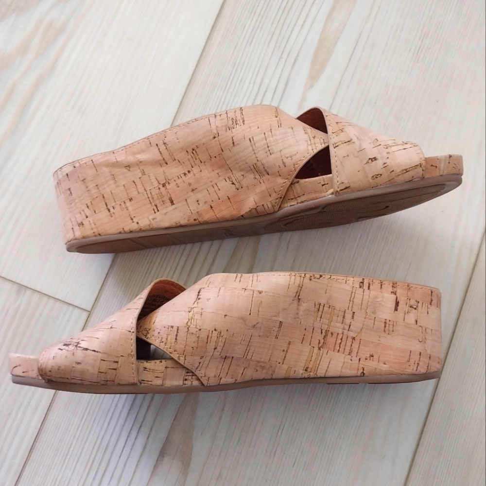 NWOB Gentle Souls Gianna Slide Sandals - Picture 4 of 7